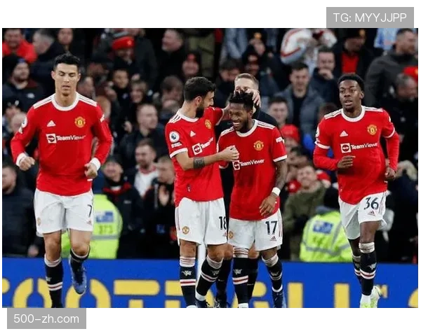 水晶宫中场休斯伤退，球队欧战阵容深度面临考验