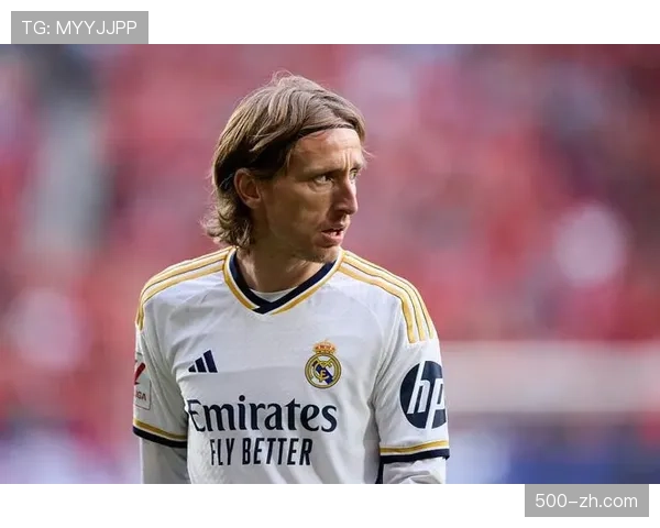 利雅得胜利4-3-3控球推进 西玛坎制胜球凸显进攻效率优势 利雅得胜利4-3-3控球推进 西玛坎制胜球凸显进攻效率优势